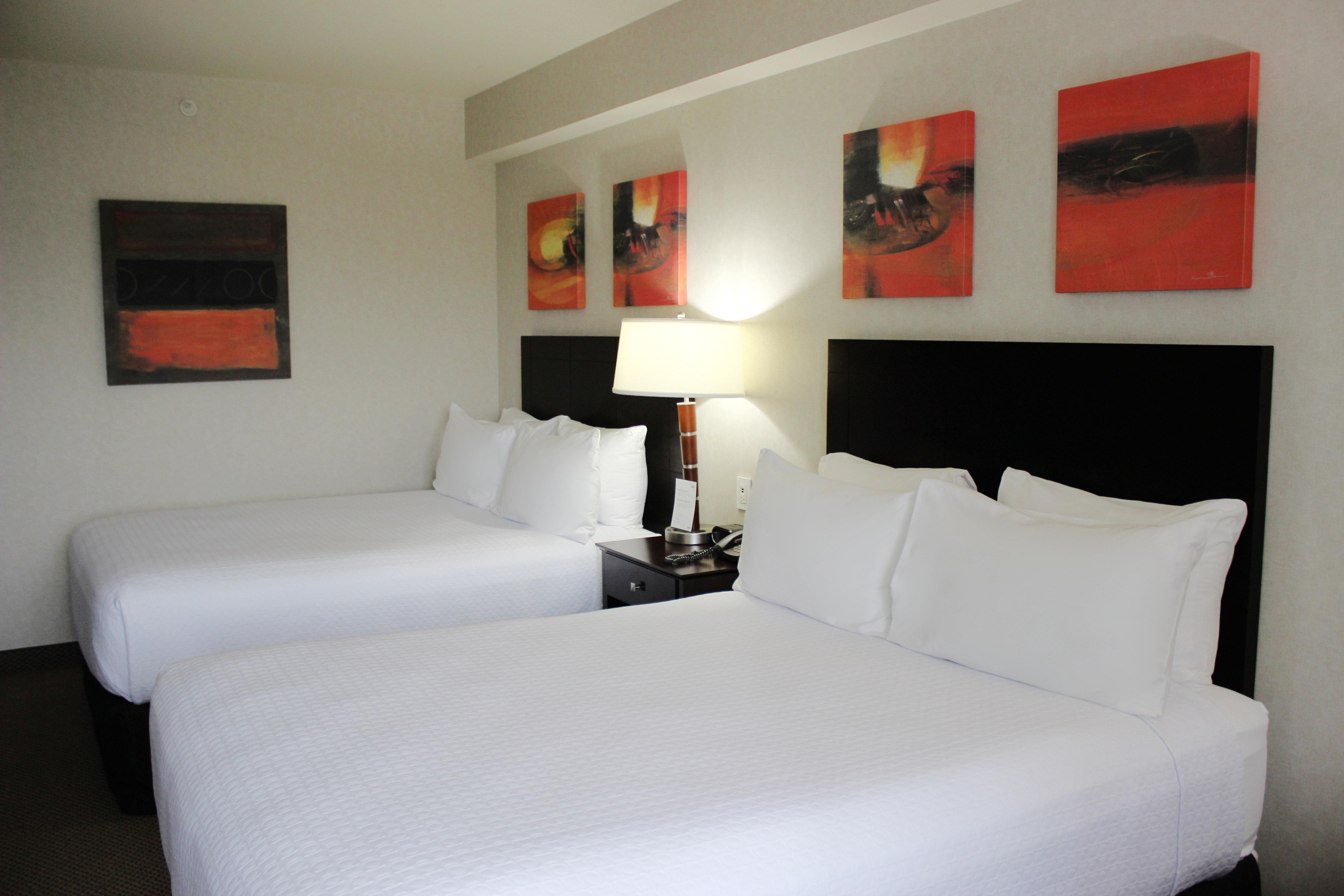 Отель Crowne Plaza Leon By Ihg Экстерьер фото